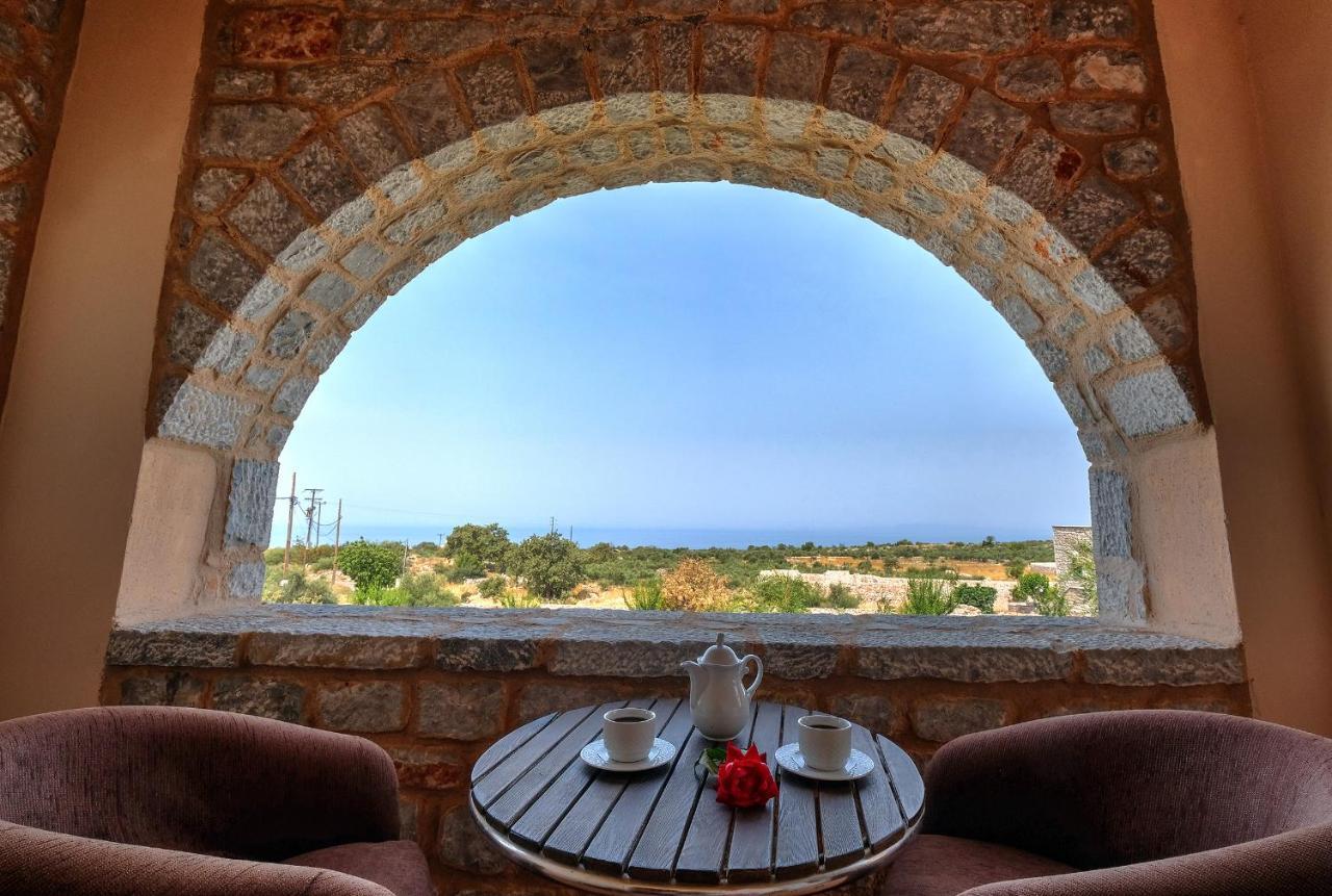 Achelatis Traditional Guest Houses أريبوليس المظهر الخارجي الصورة