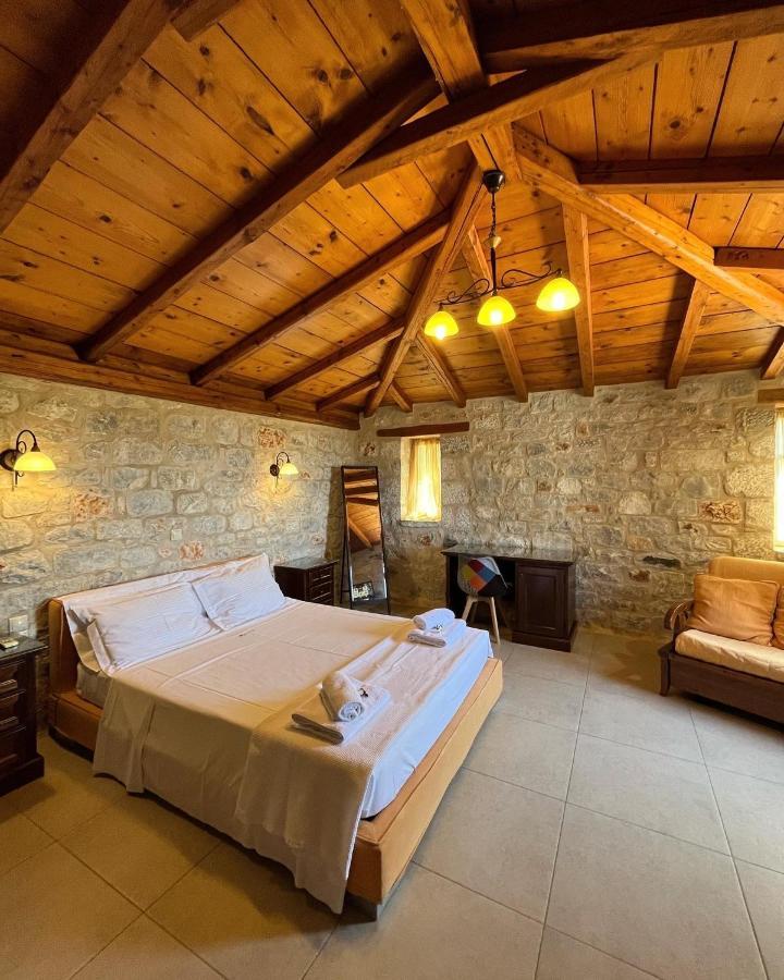 Achelatis Traditional Guest Houses أريبوليس المظهر الخارجي الصورة