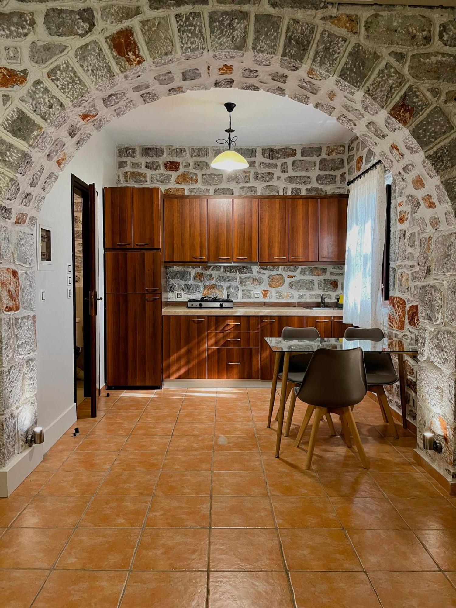 Achelatis Traditional Guest Houses أريبوليس المظهر الخارجي الصورة